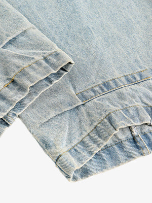 Light wash barrel jeans – hem close-up | XoKool