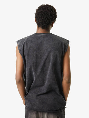 Camiseta sin mangas Heart Break – en modelo, vista trasera | XoKool