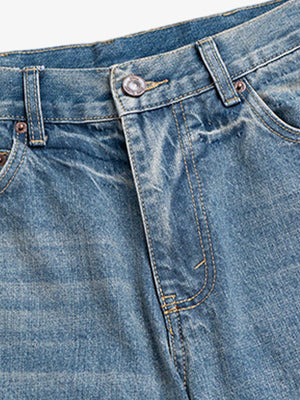 Bell bottom jeans – waist close-up | XoKool