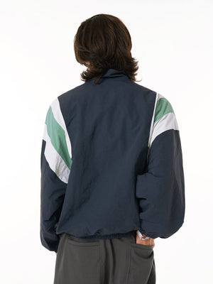 Color block windbreaker – Navy on model, back | XoKool