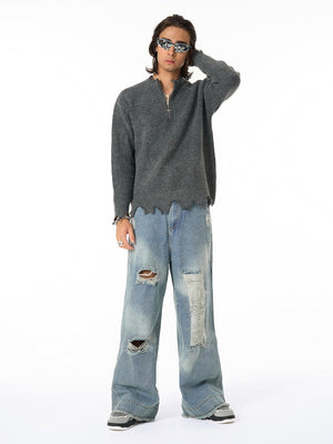 Distressed Quarter Zip Pullover – am Model, Ganzkörper in Pose | XoKool