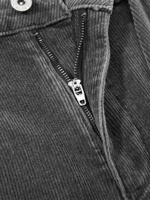 Graue Cord-Cargohose – Nahaufnahme Reißverschluss | XoKool
