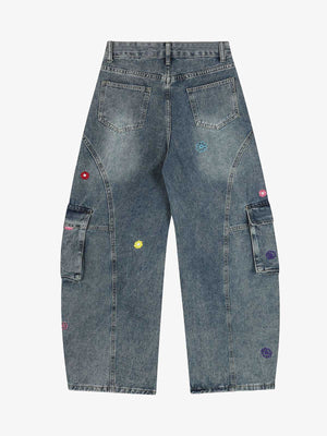 Barrel Cargo Jeans mit Blumenstickerei – Rückansicht | XoKool