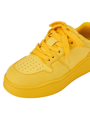 Chunky low top sneakers – Yellow, toe close-up | XoKool
