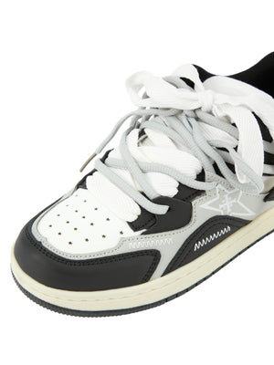 Star Patch Skate Sneakers with Puffy Laces – Black/White, toe close-up | XoKool