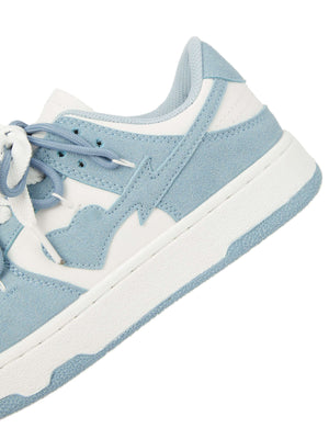 Light blue heart sneakers – side close-up | XoKool