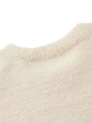 Spider sweater – Cream, neckline close-up | XoKool