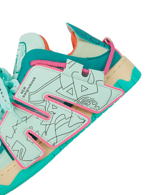 Skate Sneakers mit Buchstaben – Detailansicht | XoKool