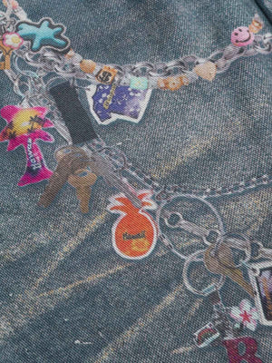 Charm print ripped jeans – charm print close-up | XoKool
