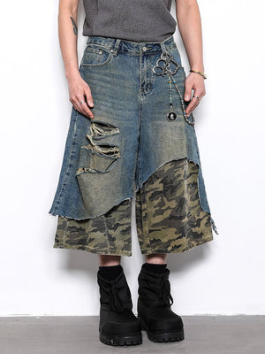 Asymmetrische Distressed Jorts mit Camo-Layer – am Model, Vorderseite | XoKool
