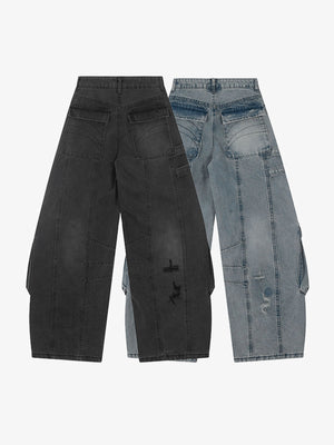 Baggy Cargo Jeans – Schwarz und Hellblau, Rückseite flach ausgelegt | XoKool
