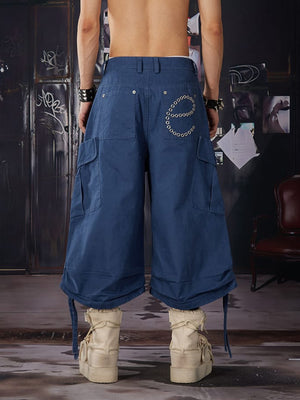Pleated cargo shorts – Blue on model, back | XoKool