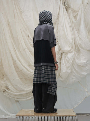 Pantalones en capas – en modelo, de espaldas | XoKool