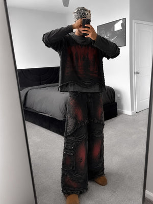Cargo Jeans mit rotem Fade – Spiegelselfie | XoKool