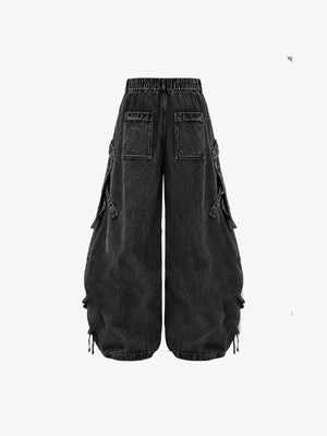 Schwarze Baggy Cargo Jeans mit Riemen und O-Ringen – Rückseite flach | XoKool