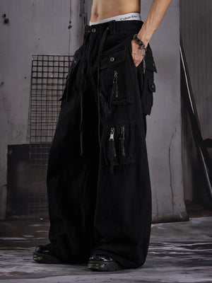 Baggy cargo pants – Black, on model front | XoKool