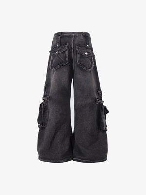 Jeans cargo acampanados (flare) – negro, espalda plana | XoKool