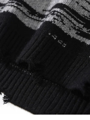 Gradient knit sweater – hem distressing close-up | XoKool