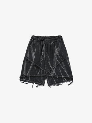 Shorts de denim negros en capas con estampado de trazos abstractos – negro, vista frontal plana | XoKool