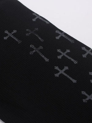 Longsleeve mit Spruch – Kreuz-Print am Ärmel Nahaufnahme | XoKool