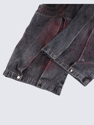 Jeans barrel cargo rojos con efecto desvaído – detalle de los botones del bajo | XoKool