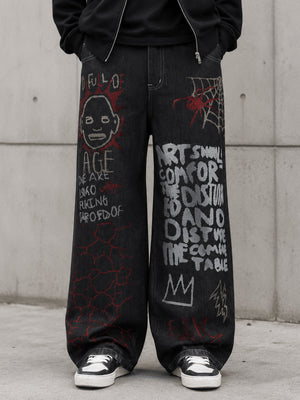 Schwarze Strass-Jeans mit Graffiti-Doodles – am Model, Vorderseite | XoKool