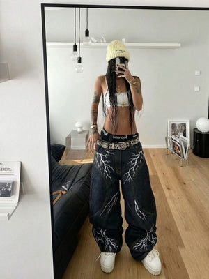Blitz Jeans – Spiegel-Selfie | XoKool