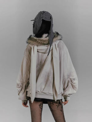 Zip Hoodie mit Hasenohren und Kunstfellbesatz – am Model, hinten | XoKool