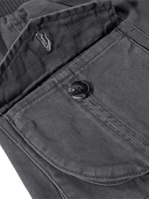 Graue Cargohose – Nahaufnahme der Tascheninnenseite | XoKool