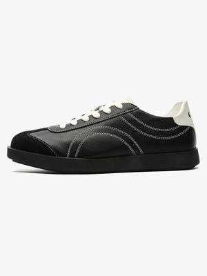 Tenis retro negros con puntera en T efecto ante – negro, lateral | XoKool