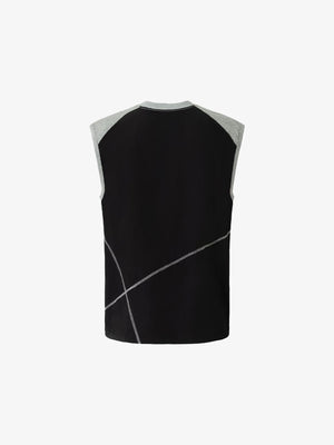 Camiseta sin mangas raglán color block con costuras en contraste – Negro/Gris, vista trasera en plano | XoKool