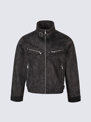 Kurze Kunstwildleder-Bikerjacke mit Schnallenkragen – Schwarz, Vorderansicht | XoKool