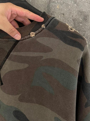 Camo Sweatshirt – Detailansicht Löcher an der Schulter | XoKool