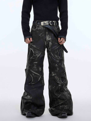 Pantalones de cuero sintético desgastado de pierna ancha – en modelo, frontal | XoKool