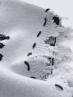 Strickweste – Hellgrau, Nahaufnahme vom Schulterschlitz | XoKool