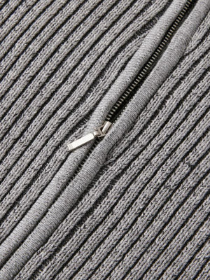 Double zip ribbed sweater – zip detail close-up | XoKool