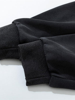 Gothic Cross Zip Hoodie – Bündchen im Detail | XoKool