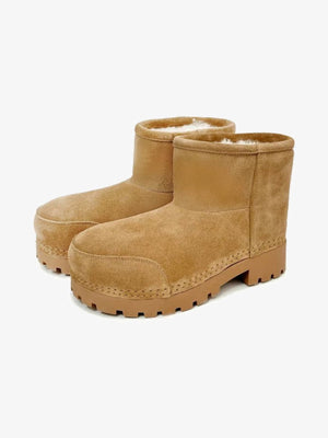 Kurze Plateaustiefel mit Kunstfellfutter – Kastanienbraun, Paar in der Seitenansicht | XoKool