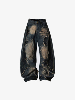 Ausgefranste Deconstructed Barrel Jeans in Dirty Wash – Vorderseite flach | XoKool