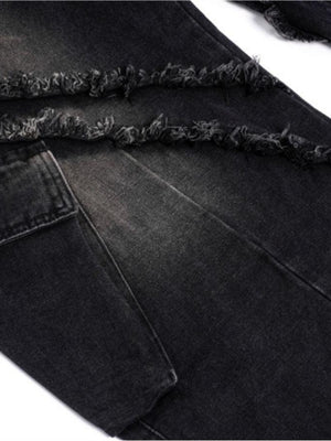 Frayed cargo jeans – Washed Black frayed seam close-up | XoKool