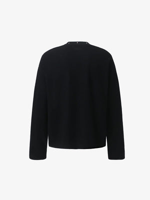 Camiseta de manga larga gótica de tela waffle con cruz y tachuelas – negra, vista trasera | XoKool