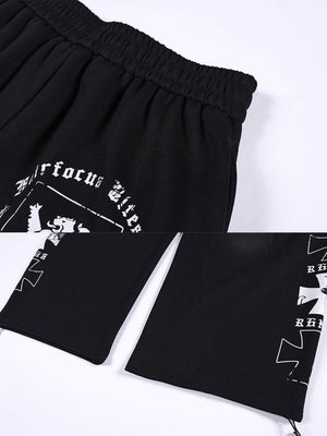 Gothic sweatpants – Black back print and hem zip close-up | XoKool
