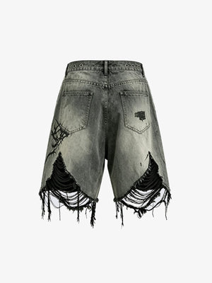 Gothic Shorts mit Stacheldraht-Print und ausgefranstem Saum – Rückseite flach, schräg | XoKool