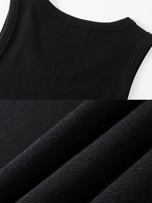 Thorn print tank top – armhole and fabric close-up | XoKool