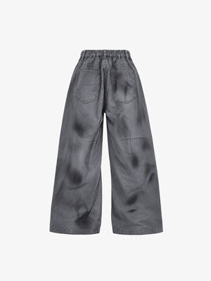 Graue Baggy Jeans mit Tribal Flame Print – Rückseite flach (elastischer Bund) | XoKool