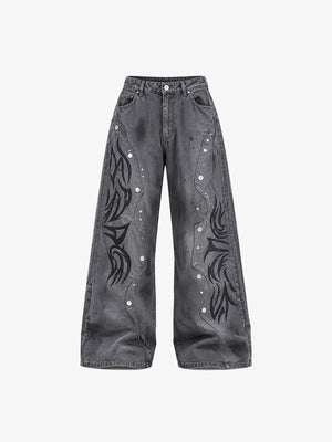 Graue Baggy Jeans mit Tribal Flame Print – Washed Grau, Vorderseite flach | XoKool