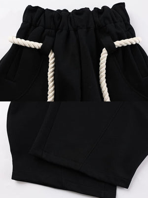 Graue Barrel Jogginghose – schwarzer Kordelbund und Saum im Detail | XoKool