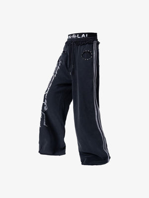Pantalones deportivos con tachuelas – Negro, vista lateral | XoKool