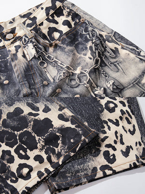 Leopard barrel jeans – chain and leopard hem close-up | XoKool
