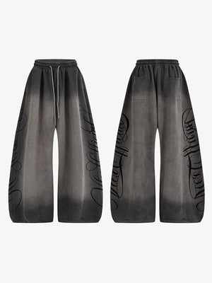 Graue Wide Leg Jogginghose mit Schriftzug-Print – Vorder- und Rückseite flach | XoKool